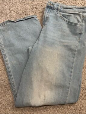 Light Wash Old Navy Women’s Jeans